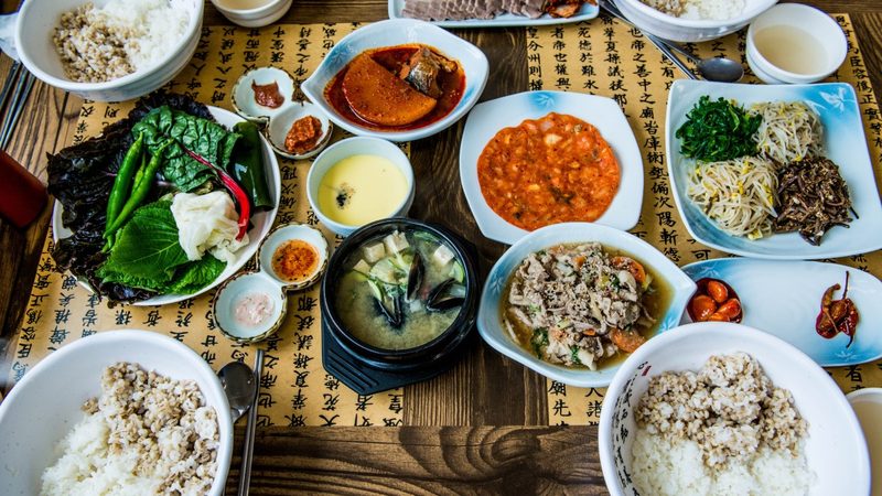 休闲食品代加工：资质要求揭秘