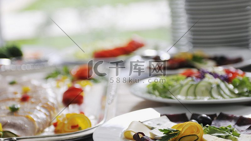 软糖与硬糖：甜蜜背后的差异解析